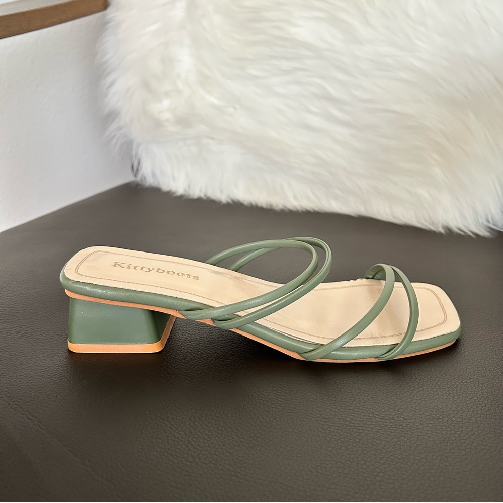 Sage Green Block Heel | Strappy Sandal | Size 7.5